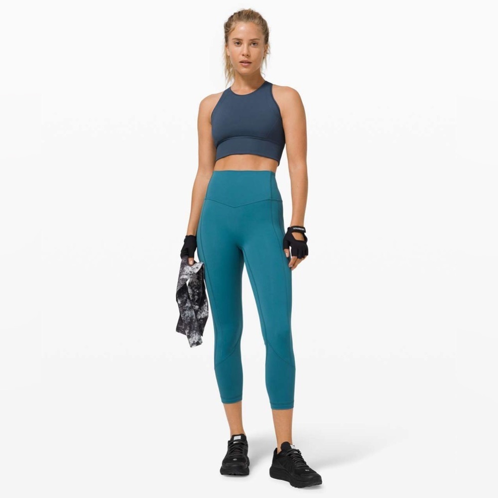 Lululemon EBB To Train Bra Size 8